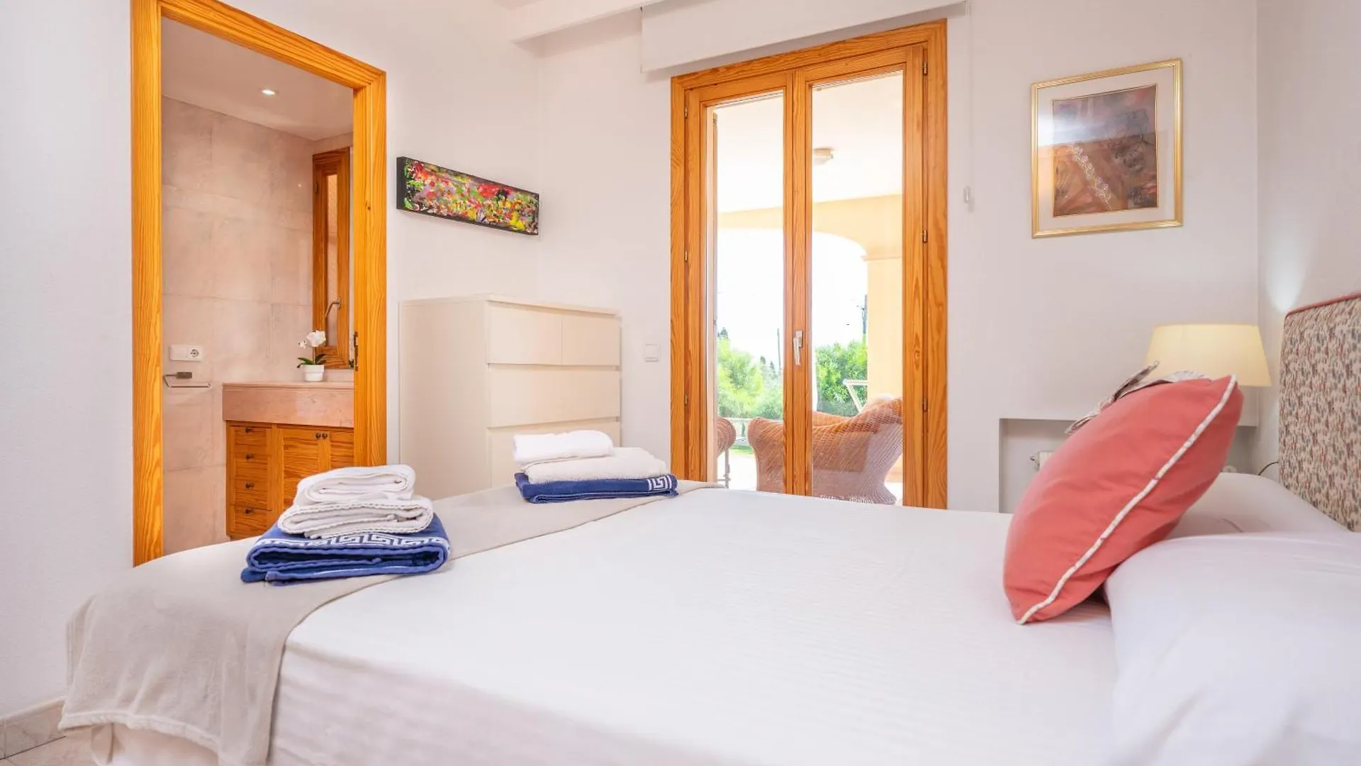 Villa Mar Y Tierra La Cabaneta Spain
